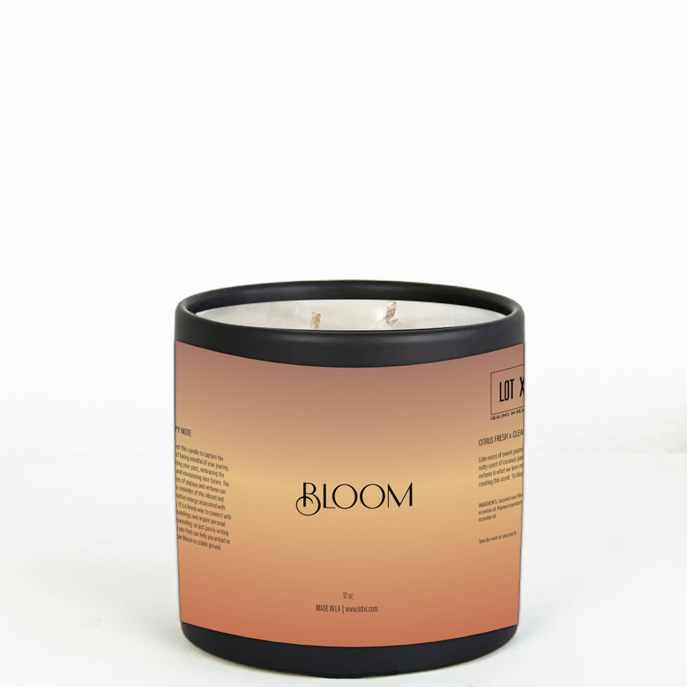 BLOOM HAND-POURED CANDLE
